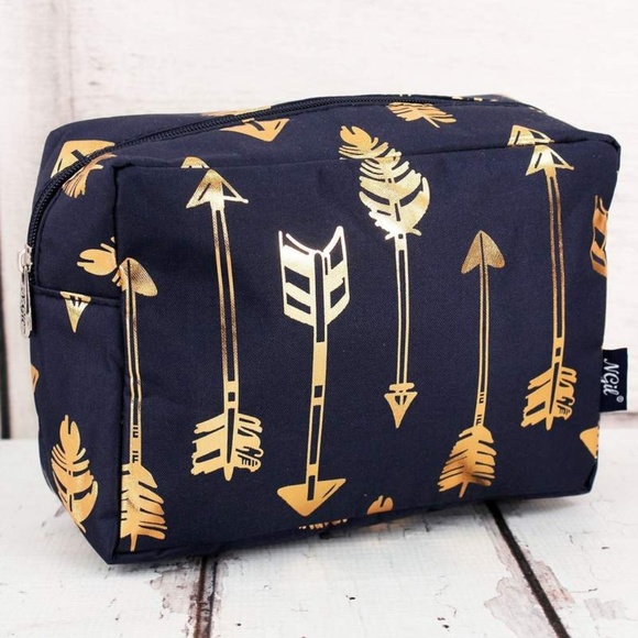 NGIL Handbags - NGIL METALLIC GOLD STRAIGHT & ARROW NAVY COSMETIC